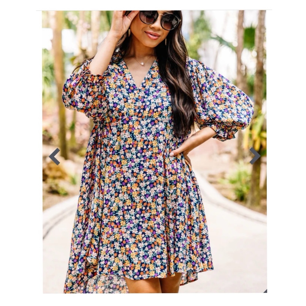 Umgee Floral Long Sleeve V-Neck Dress in Navy Multi